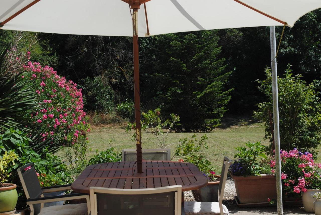 Chez Yvette , C'Est Chouette!! Bed & Breakfast Carcassonne Exterior photo